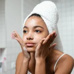 7 Cara Menjaga Kebersihan Kulit agar Terhindar dari Jerawat