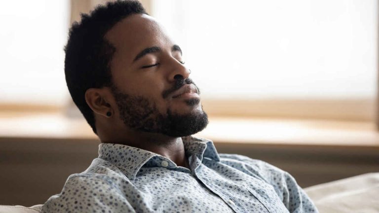 7 Cara Efektif Atasi Rasa Putus Asa dengan Lebih Tenang