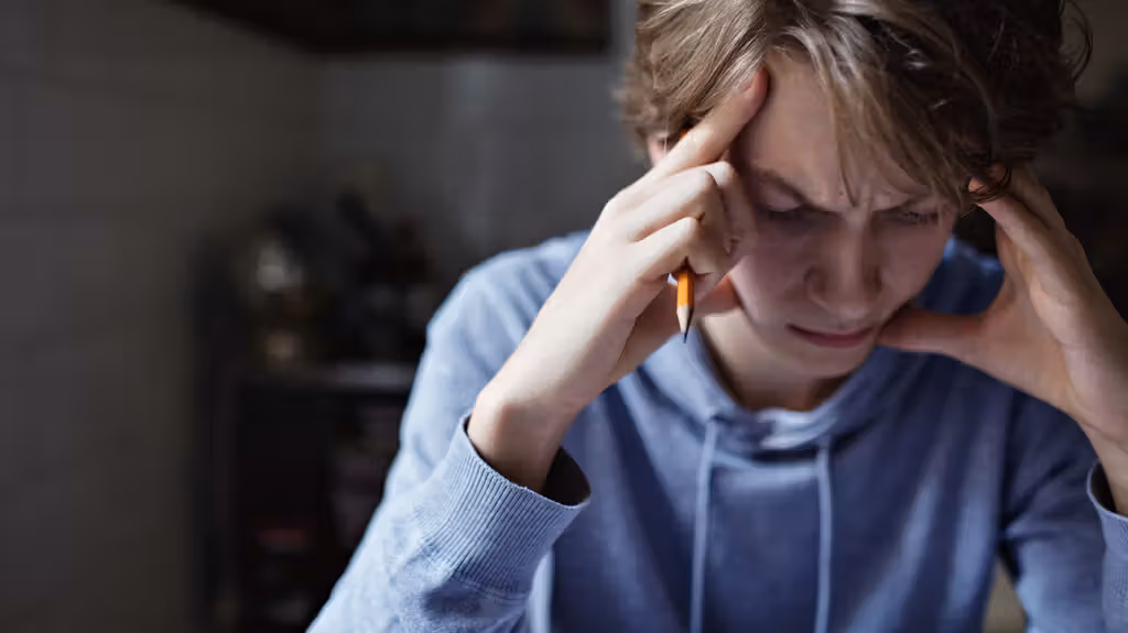 7 Cara Membantu Anak Remaja dengan Gejala Psikotik