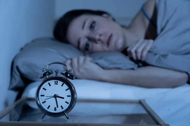 7 Langkah Praktis Mengatasi Kecemasan Sebelum Tidur